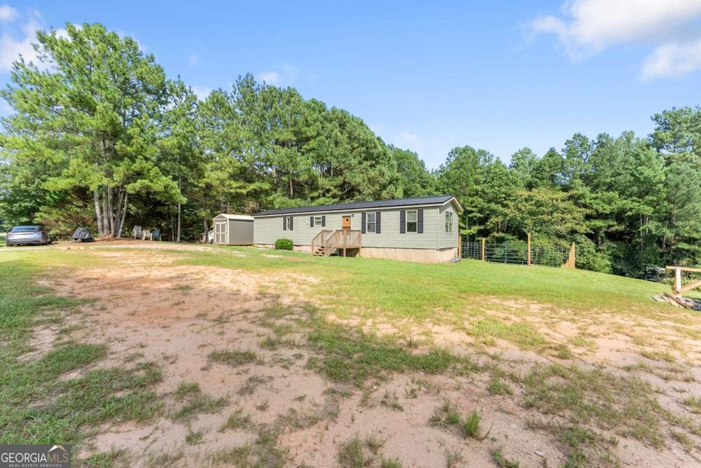 247 Highway 323, Maysville, GA 30558 — photo 5