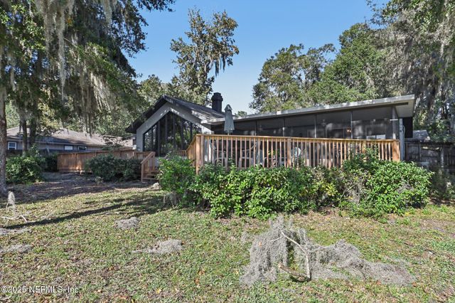 448 LAKE ASBURY Drive, Green Cove Springs, FL 32043