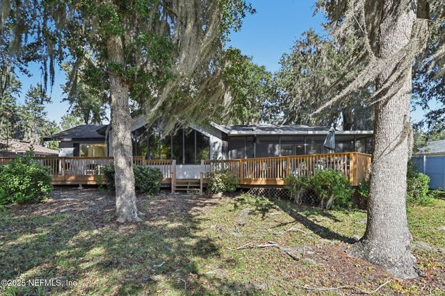 448 LAKE ASBURY Drive, Green Cove Springs, FL 32043