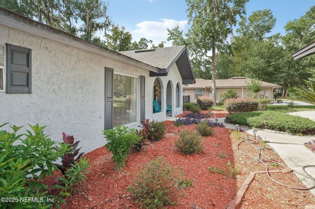 448 LAKE ASBURY Drive, Green Cove Springs, FL 32043