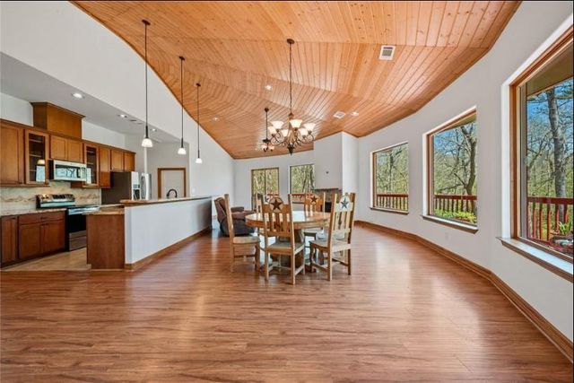551 Private Road 643a, Dayton, TX 77535