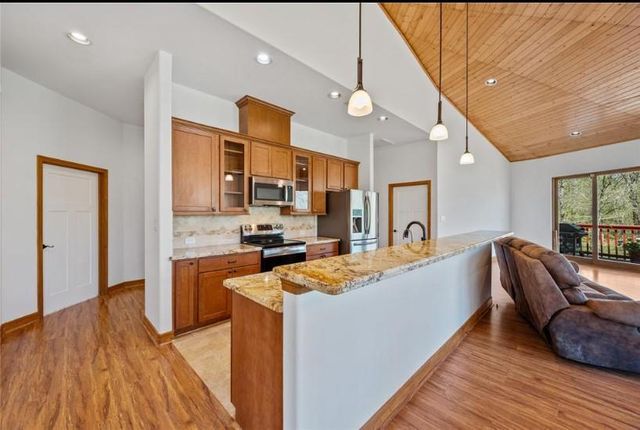 551 Private Road 643a, Dayton, TX 77535