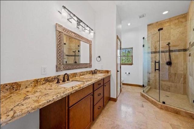 551 Private Road 643a, Dayton, TX 77535