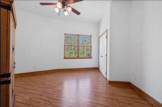551 Private Road 643a, Dayton, TX 77535