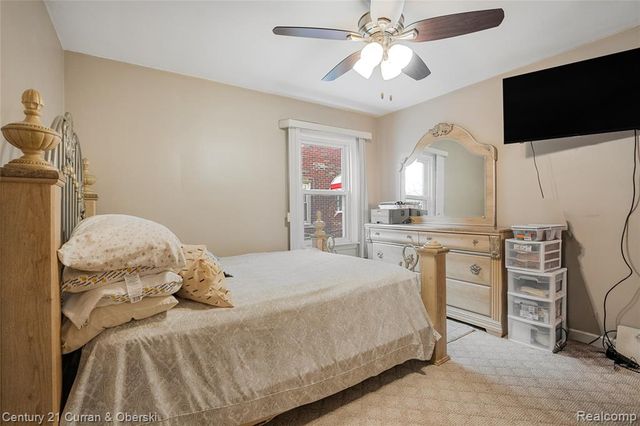 10333 S Morrow Circle, Dearborn, MI 48126