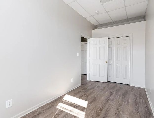73 S Main Street 2R, Oswego, IL 60543