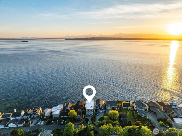 19573 27th Avenue NW, Shoreline, WA 98177