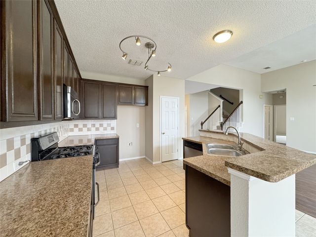 9501 Winter Park Drive, Frisco, TX 75035