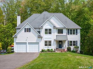 104 Cutlers Farm Road, Monroe, CT 06468