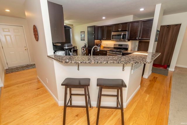 6731 Lutz Drive, South Bend, IN 46614