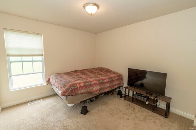 6731 Lutz Drive, South Bend, IN 46614