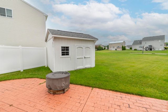 6731 Lutz Drive, South Bend, IN 46614