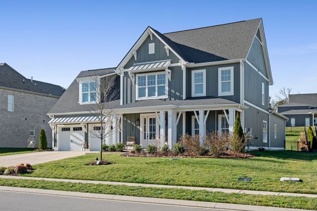 7629 Delancey Dr, College Grove, TN 37046