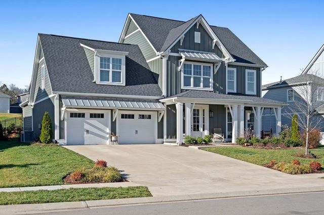 7629 Delancey Dr, College Grove, TN 37046