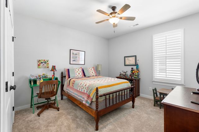 7629 Delancey Dr, College Grove, TN 37046