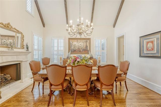 185 Trimble Crest Drive, Atlanta, GA 30342