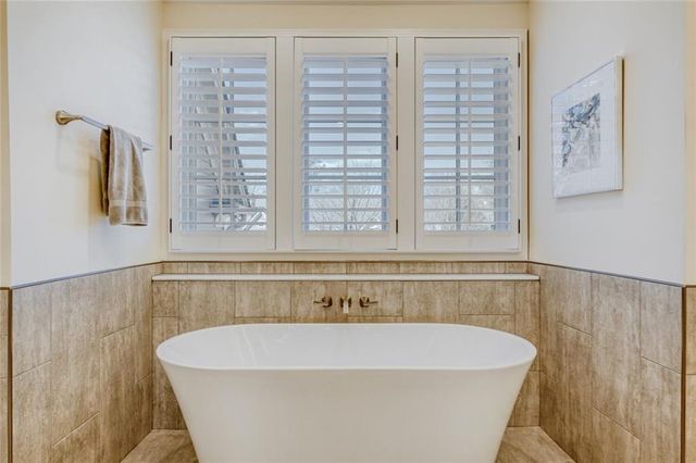 185 Trimble Crest Drive, Atlanta, GA 30342