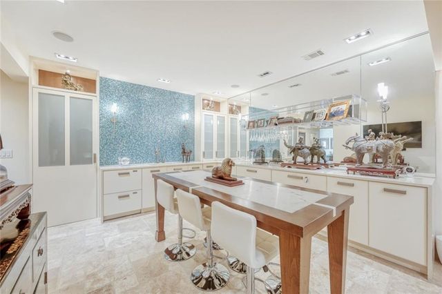 185 Trimble Crest Drive, Atlanta, GA 30342