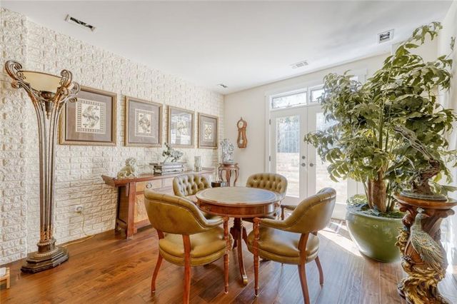 185 Trimble Crest Drive, Atlanta, GA 30342