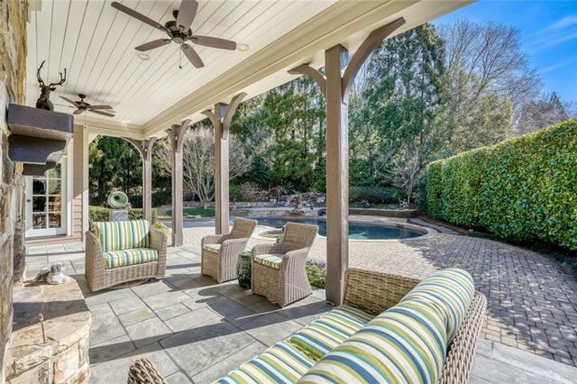 185 Trimble Crest Drive, Atlanta, GA 30342