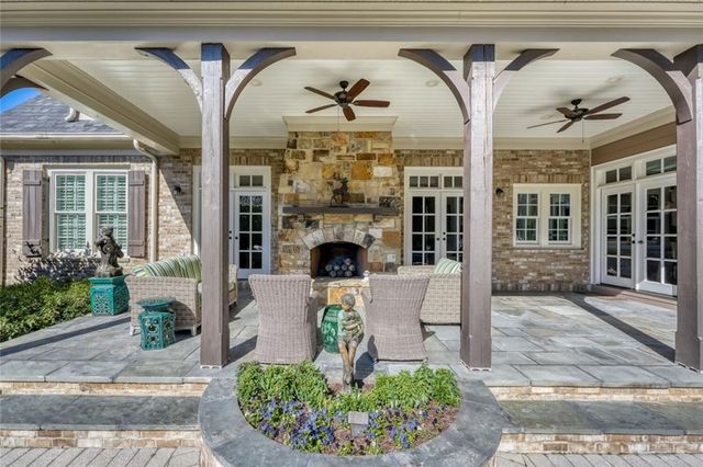 185 Trimble Crest Drive, Atlanta, GA 30342