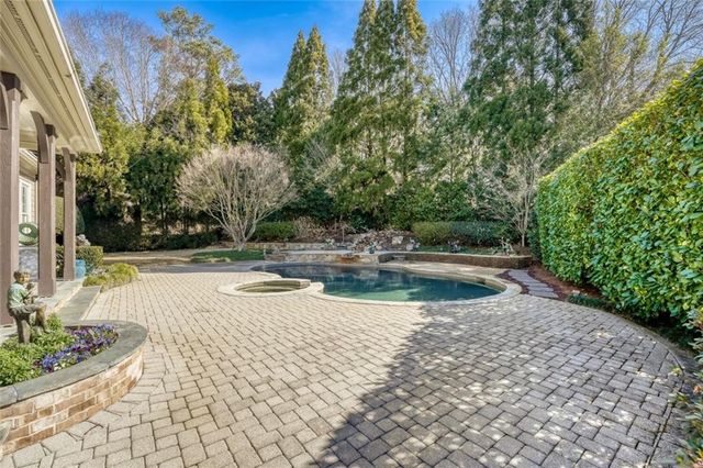 185 Trimble Crest Drive, Atlanta, GA 30342