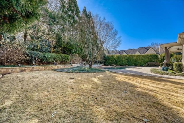 185 Trimble Crest Drive, Atlanta, GA 30342