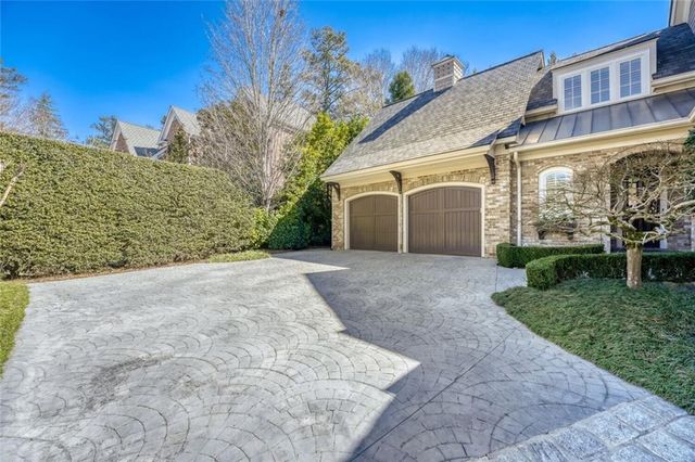 185 Trimble Crest Drive, Atlanta, GA 30342