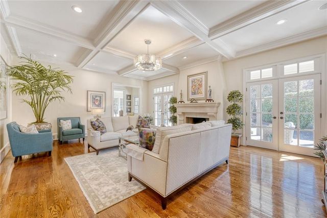 185 Trimble Crest Drive, Atlanta, GA 30342