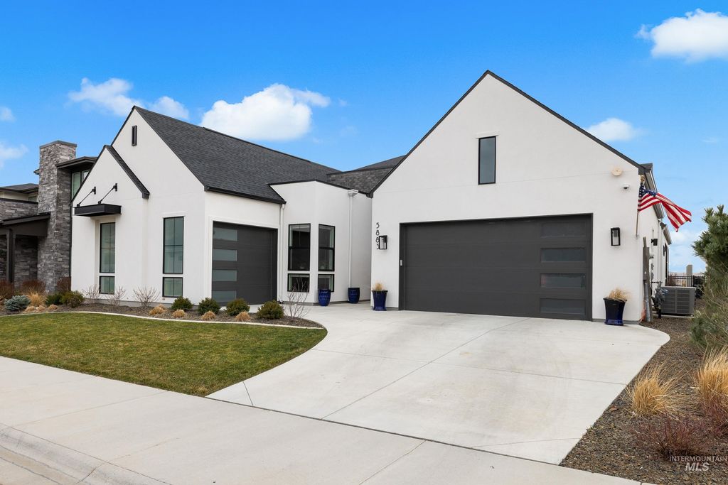 5883 E Marmount Ct, Boise, ID 83716 photo 2