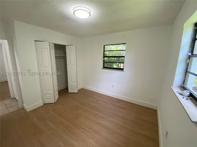 1415 NE 118th Ter 1421, Miami, FL 33161