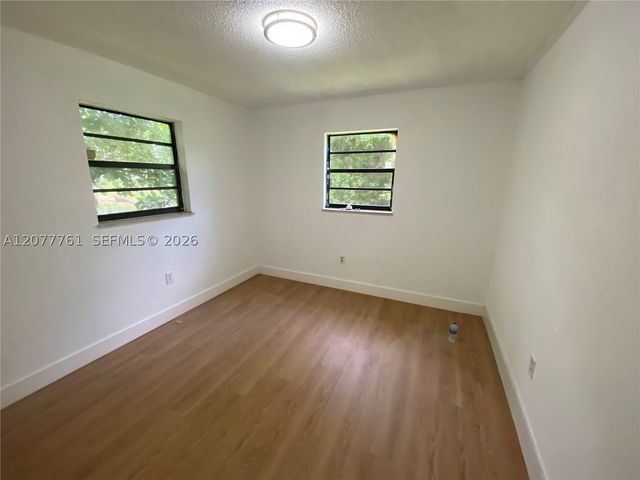 1415 NE 118th Ter 1421, Miami, FL 33161