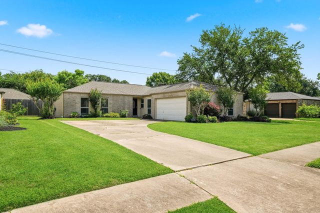 12014 Rocky Knoll Drive, Houston, TX 77077