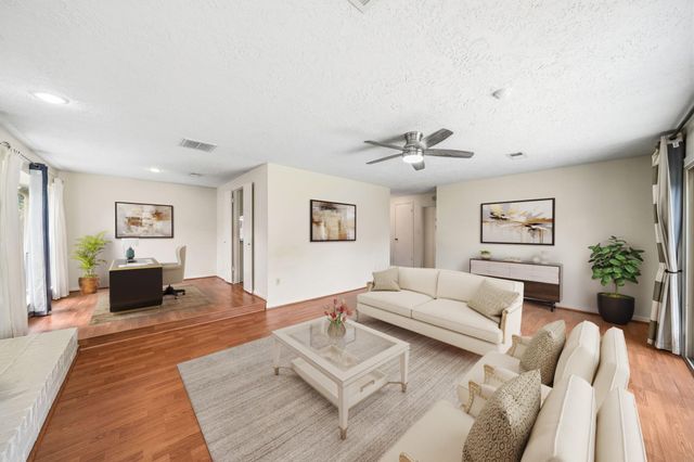 12014 Rocky Knoll Drive, Houston, TX 77077
