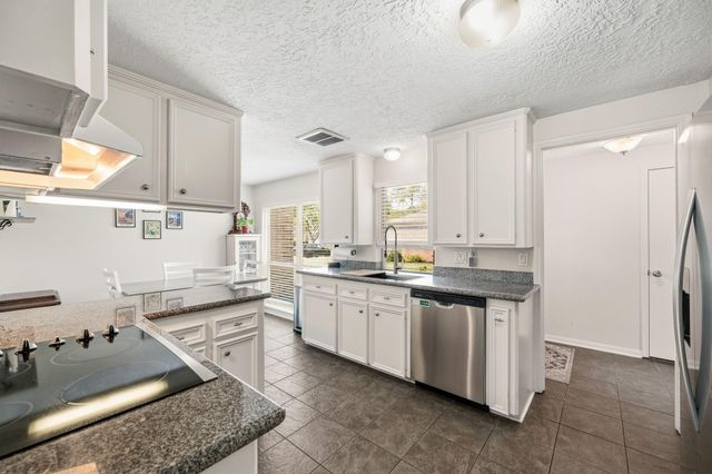 12014 Rocky Knoll Drive, Houston, TX 77077
