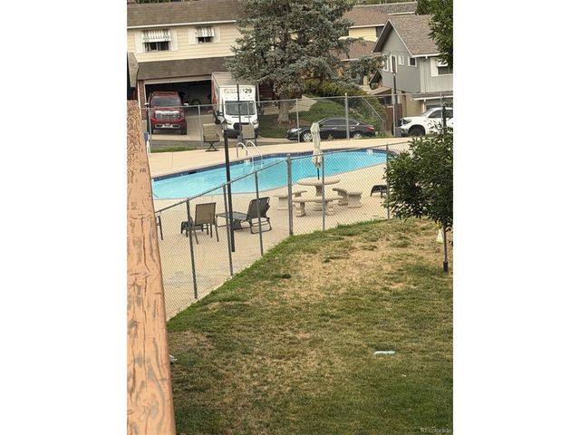 9778 Appletree Pl, Denver, CO 80260