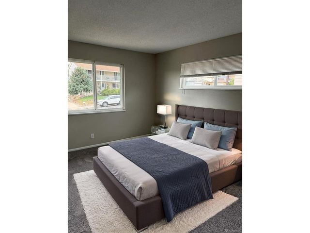 9778 Appletree Pl, Denver, CO 80260