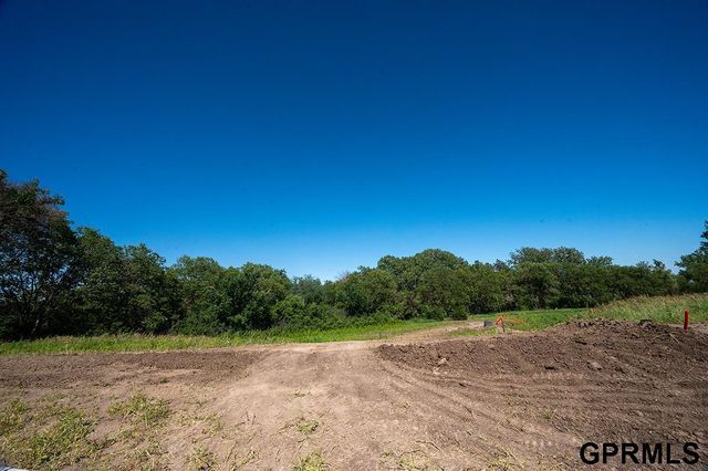 1451 ridge Road, Hickman, NE 68372