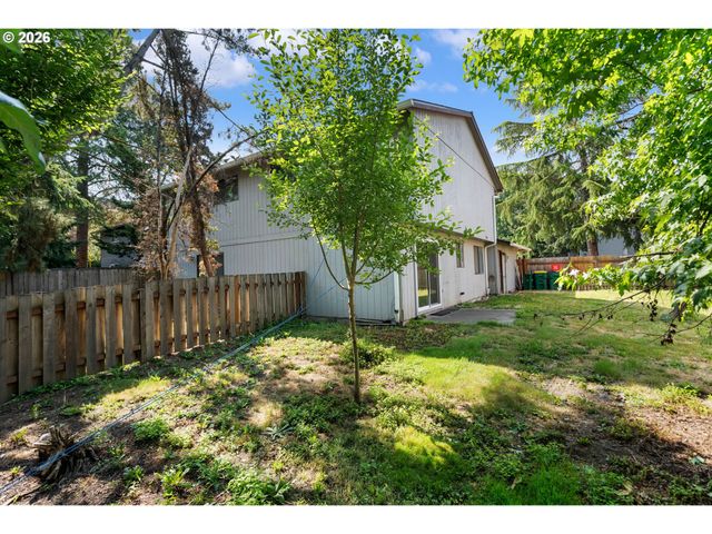 6025 Sw CHERRYHILL Dr, Beaverton, OR 97008