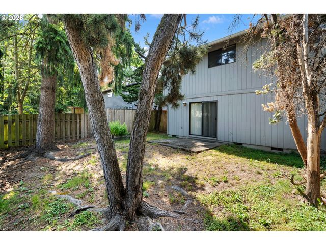 6025 Sw CHERRYHILL Dr, Beaverton, OR 97008