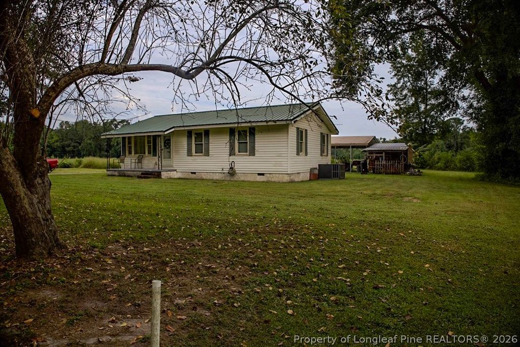799 Cain Road, St Pauls, NC 28384 — exterior