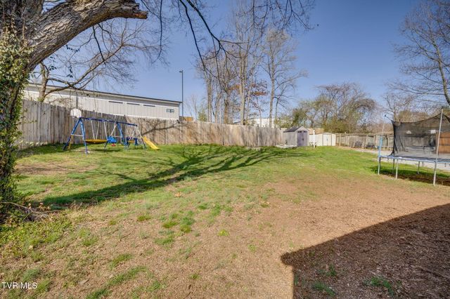 2706 Gray Street, Johnson City, TN 37604