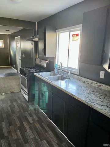 261 N Kenmore Street, South Bend, IN 46619