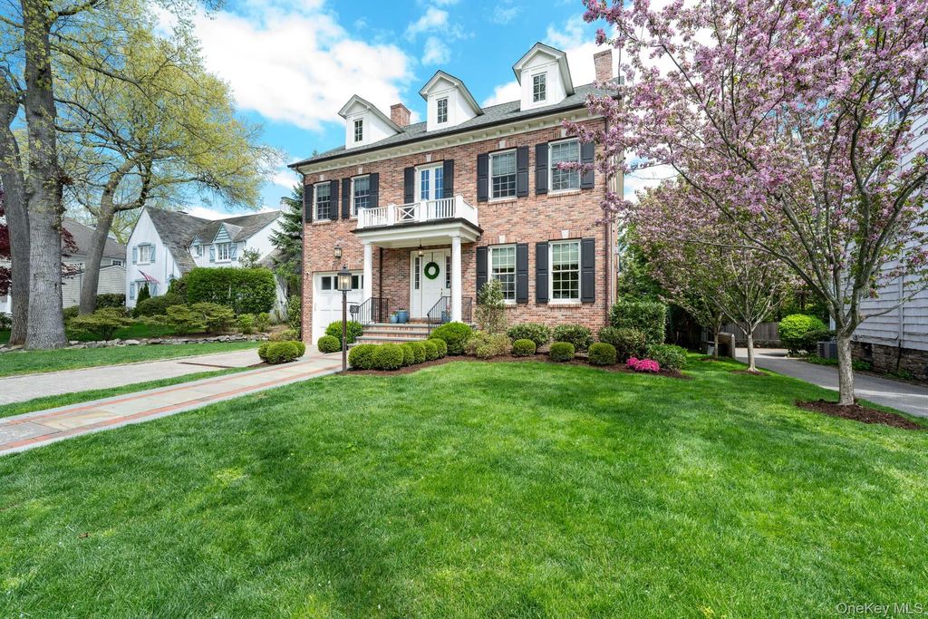 38 Forest Lane, Bronxville, NY 10708