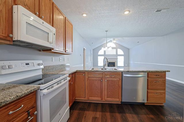 5655 Harbourside Drive, Deerfield Twp., OH 45040