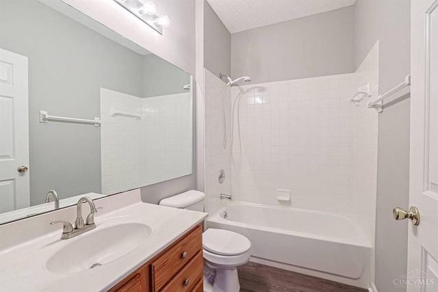 5655 Harbourside Drive, Deerfield Twp., OH 45040