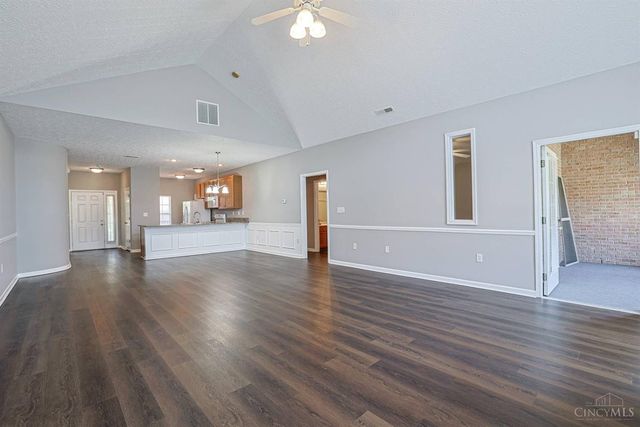5655 Harbourside Drive, Deerfield Twp., OH 45040