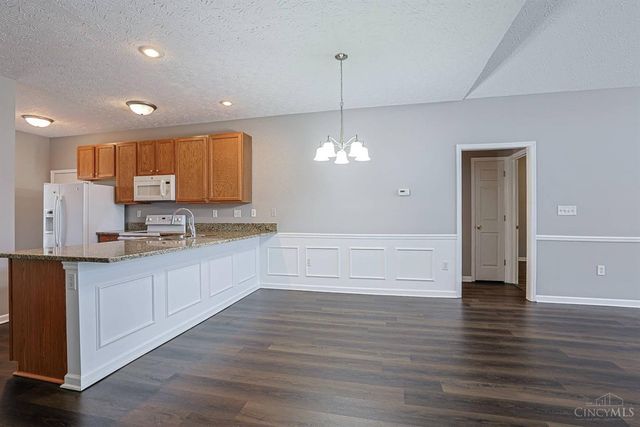 5655 Harbourside Drive, Deerfield Twp., OH 45040