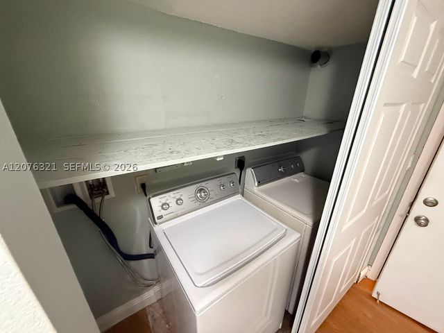 6950 W 6th Ave 225, Hialeah, FL 33014