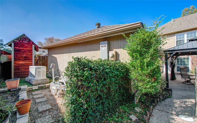 5926 Silent Oaks Drive, Humble, TX 77346